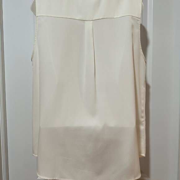 New Ann Taylor White Blouse w/Gem Stone Detail, Sleeveless, Size 12 (NWOT) - Picture 7 of 9